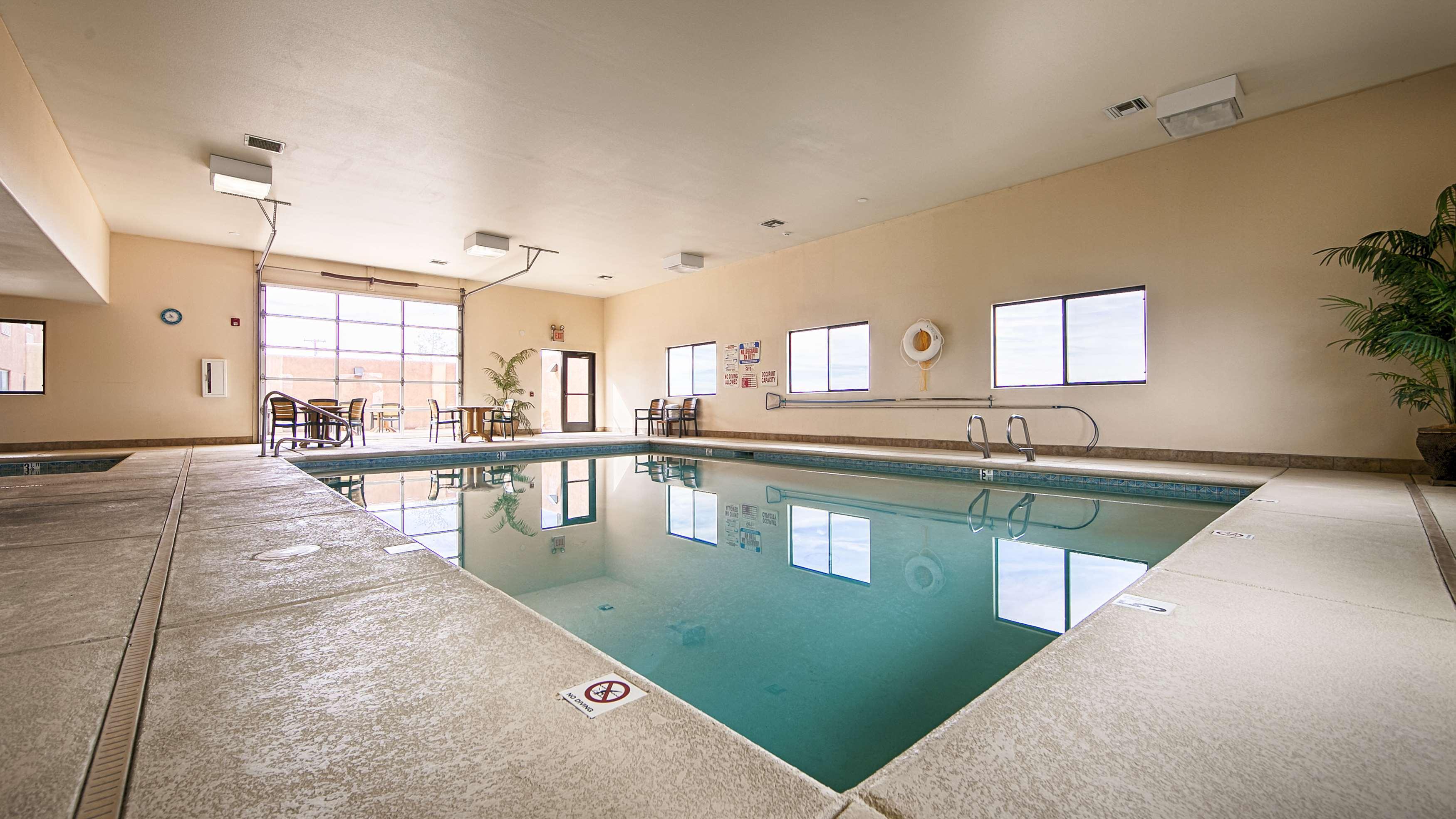 Best Western Territorial Inn And Suites Bloomfield Экстерьер фото